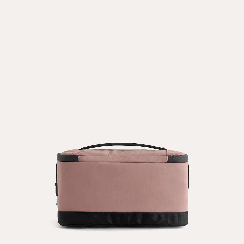 Blast 4.5L Hanging Toiletry Bag
