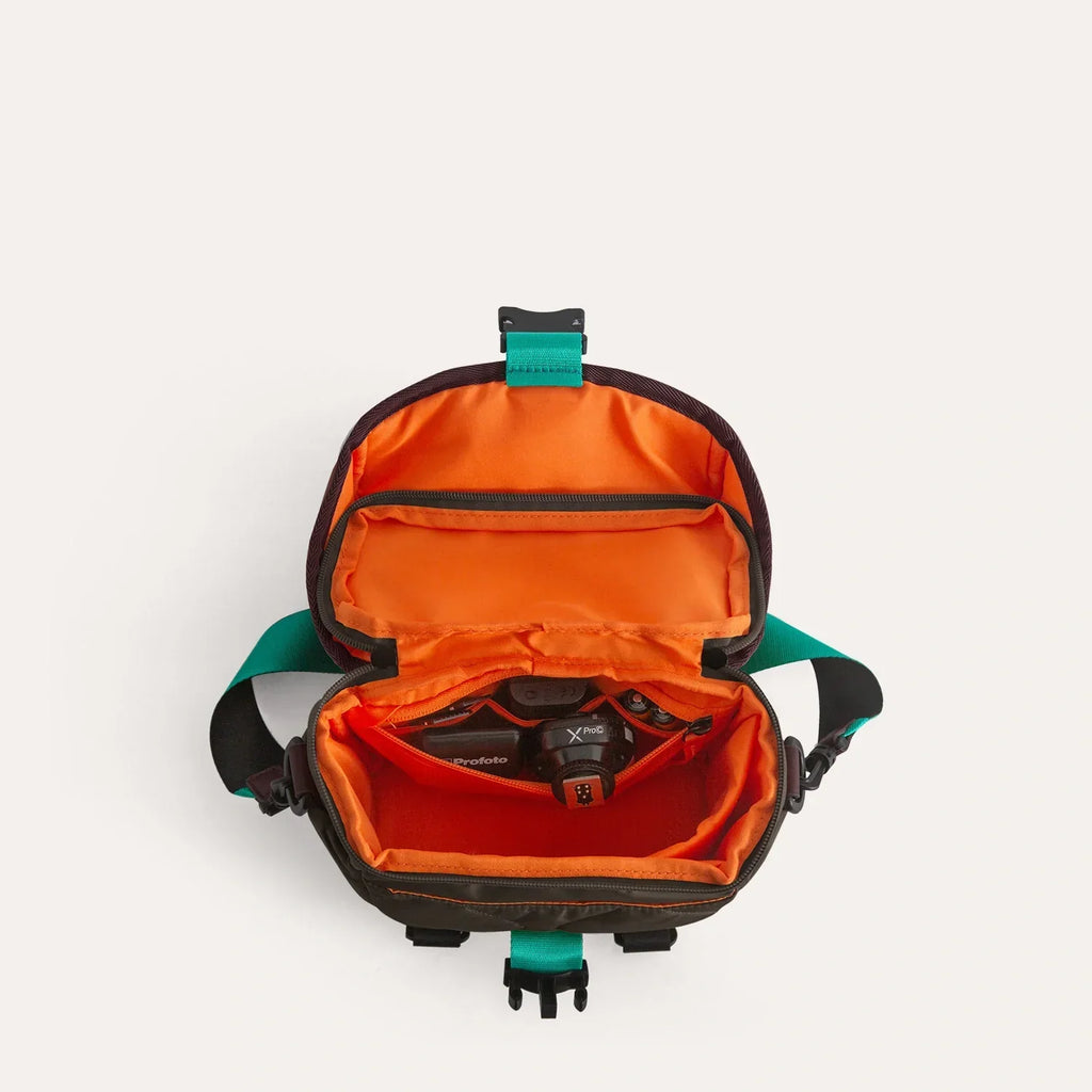 Paz 4L Camera Sling