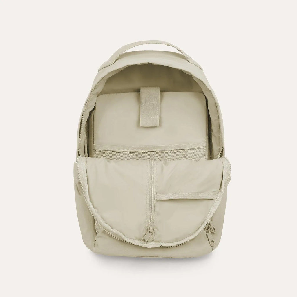 Zoraesque 14L Featherlight 13.3 Inch Backpack